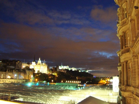 Edinburgh by night