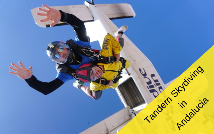 Tandem skydiving in Andalucia