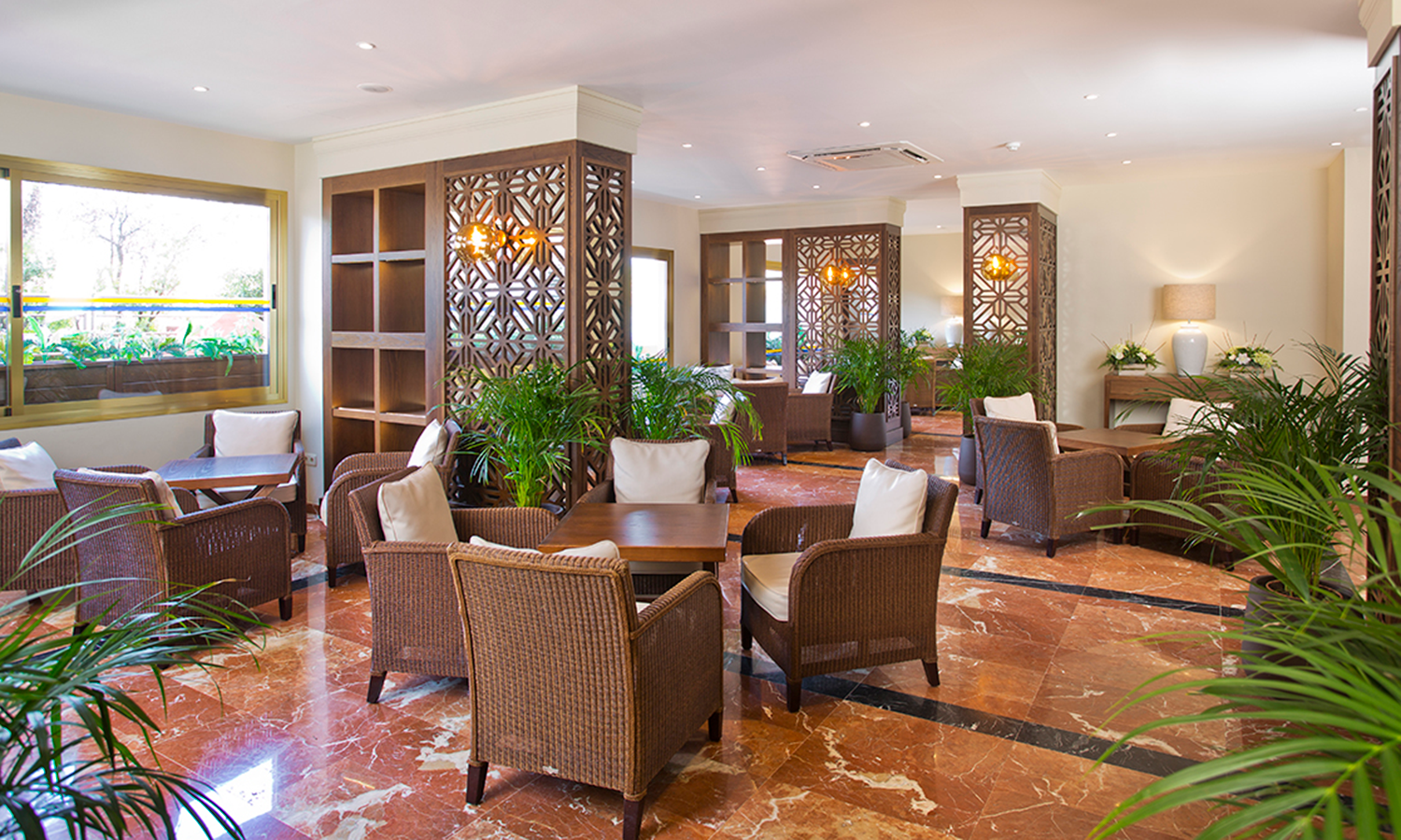 Panorama Lounge